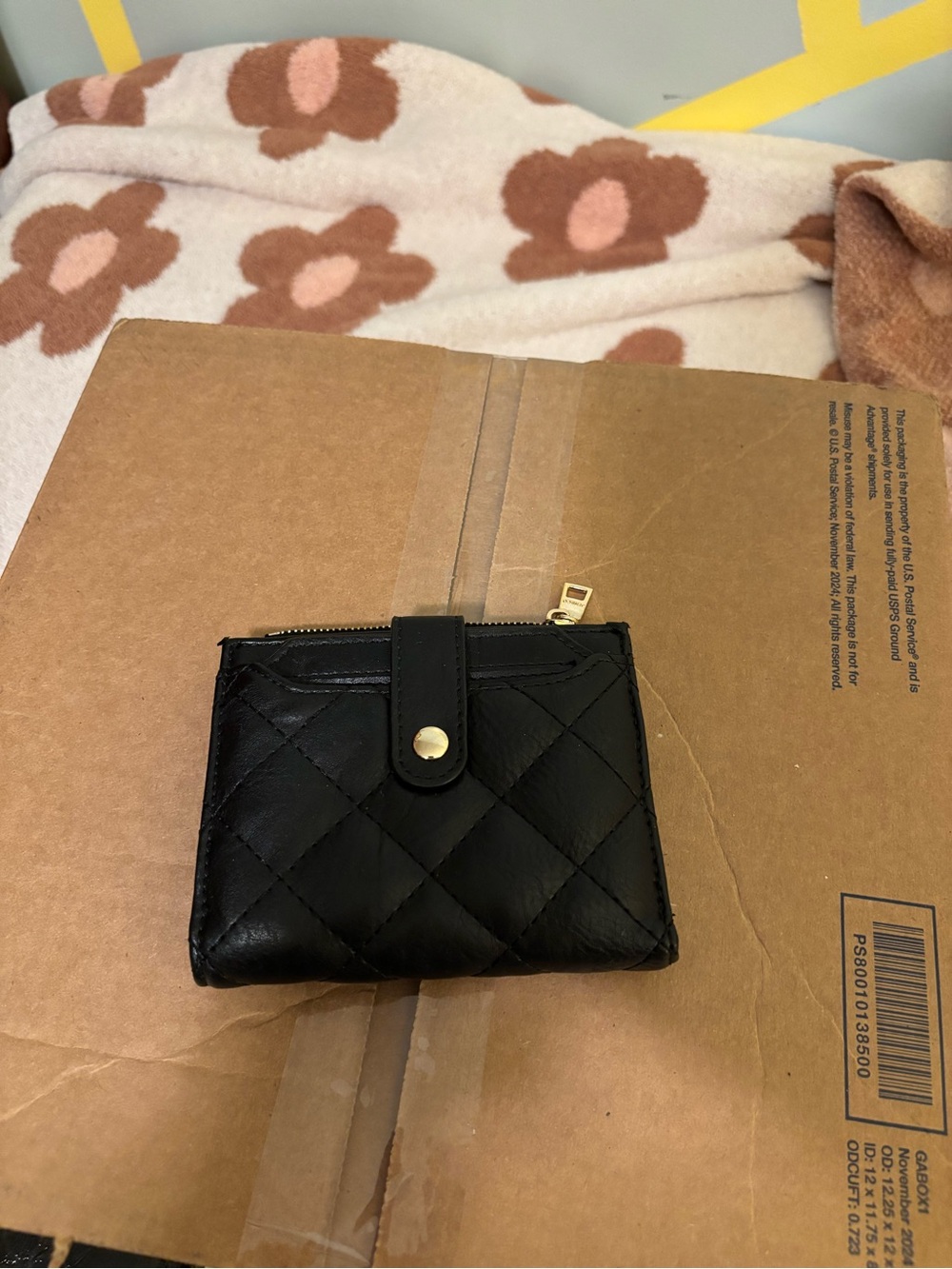 Quilted Black Leather Zip Card Wallet with Snap Closure